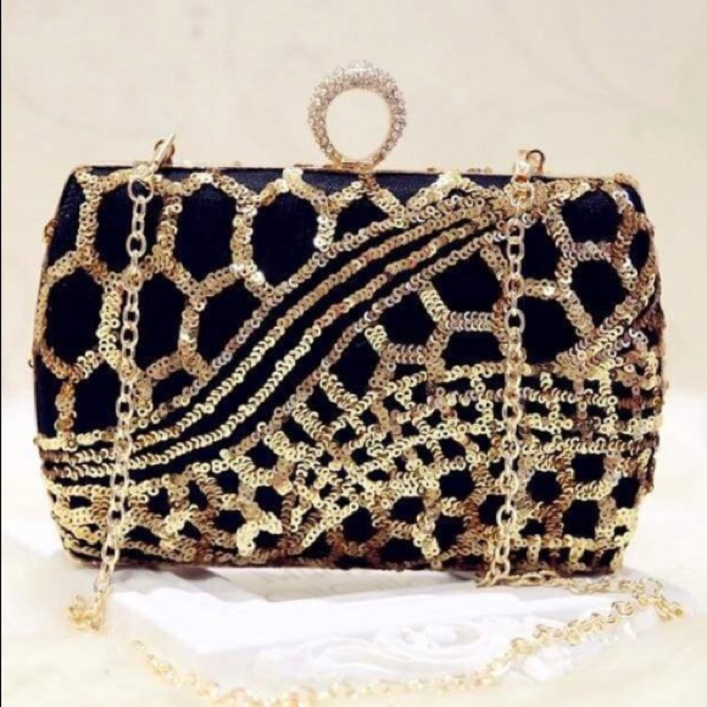 Sonja Morgan Gold Sequin Ring Clutch